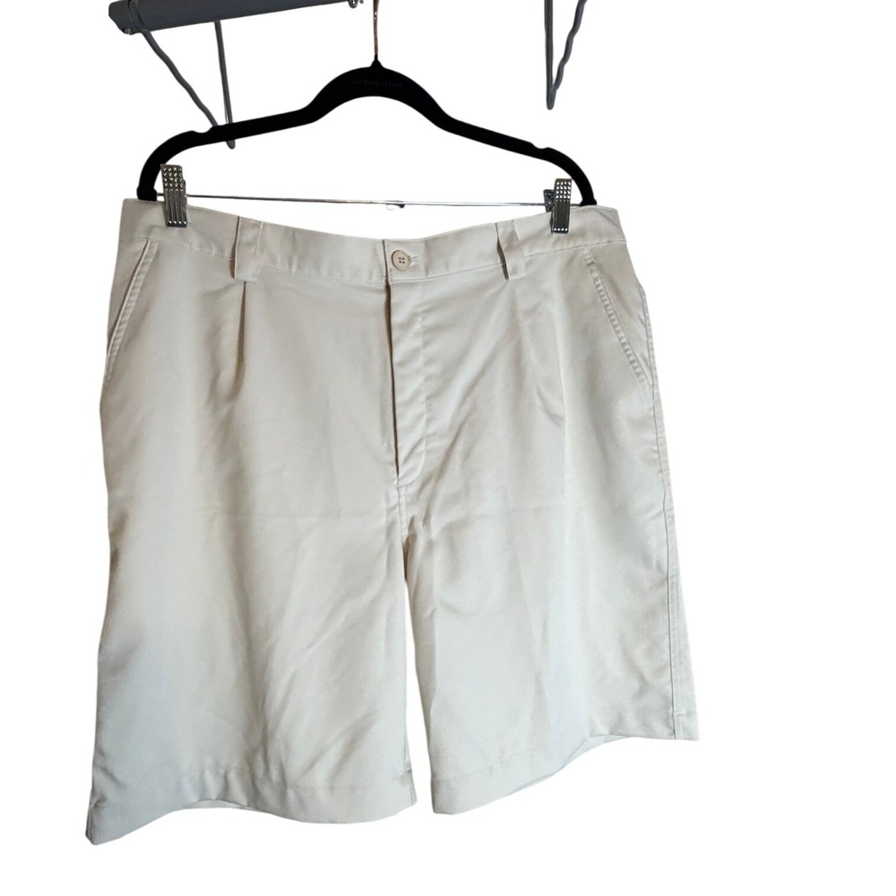 Under Armour Golf Shorts 38 Beige Performance Pleated Athletic Preppy 208603 - Picture 5 of 8
